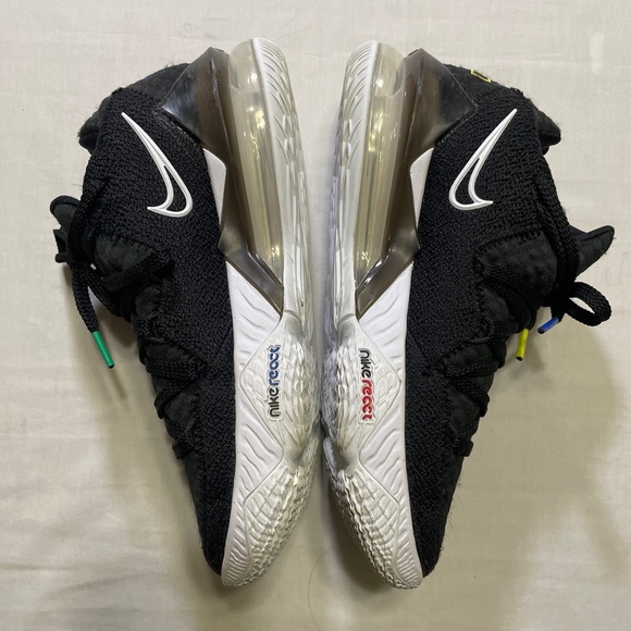 Nike LeBron XVII Low Multi-color CD5007 002 Men's Size 6.5, Women’s 8.5. - Picture 1 of 10